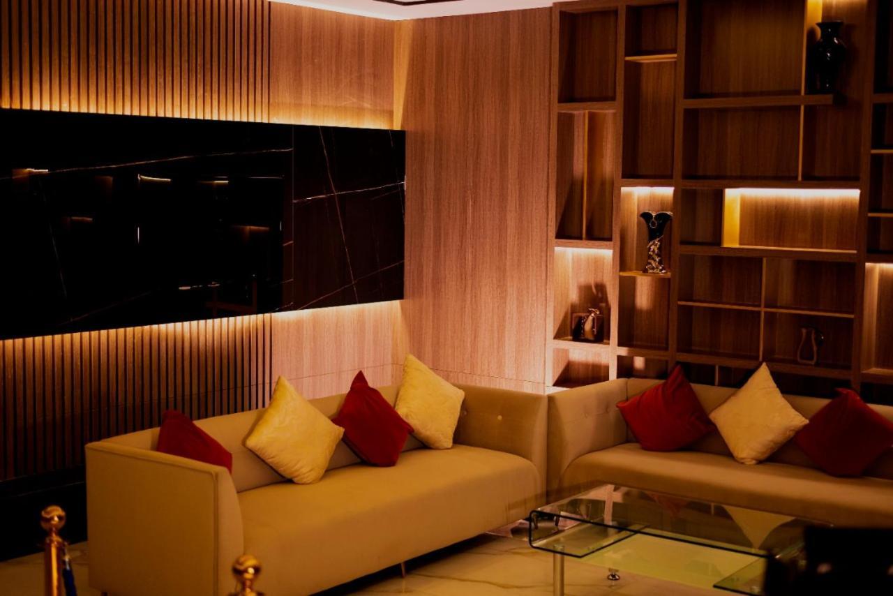 Ahlin Suites Riyadh Exteriör bild