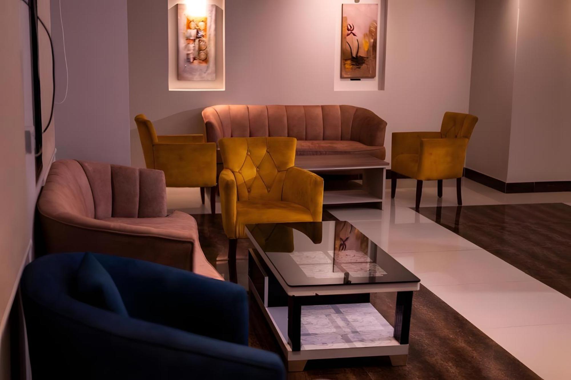 Ahlin Suites Riyadh Exteriör bild
